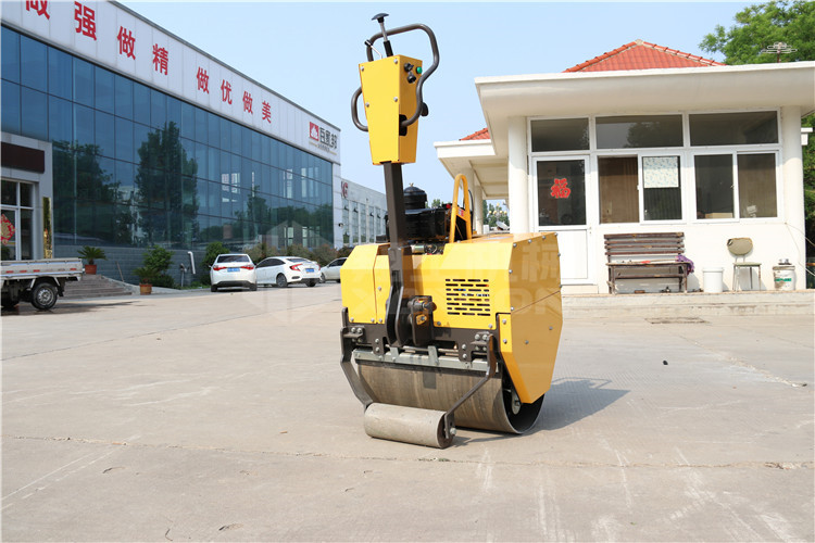 天氣轉(zhuǎn)冷,小型壓路機(jī)為什么會(huì)出現(xiàn)不能啟動(dòng)的情況？